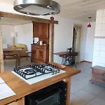 La Drulhoise Très Belle Demeure De Caractère Au Cœur Du Cantal *