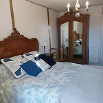 Hébergement de vacances La Drulhoise Très Belle Demeure De Caractère Au Cœur Du Cantal *