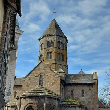 Prázdninový dům La Drulhoise Tres Belle Demeure De Caractere Au Coeur Du Cantal Meallet